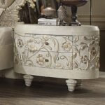 White Luxury Bedroom Set HD-8030 By Homey Design - Image 4