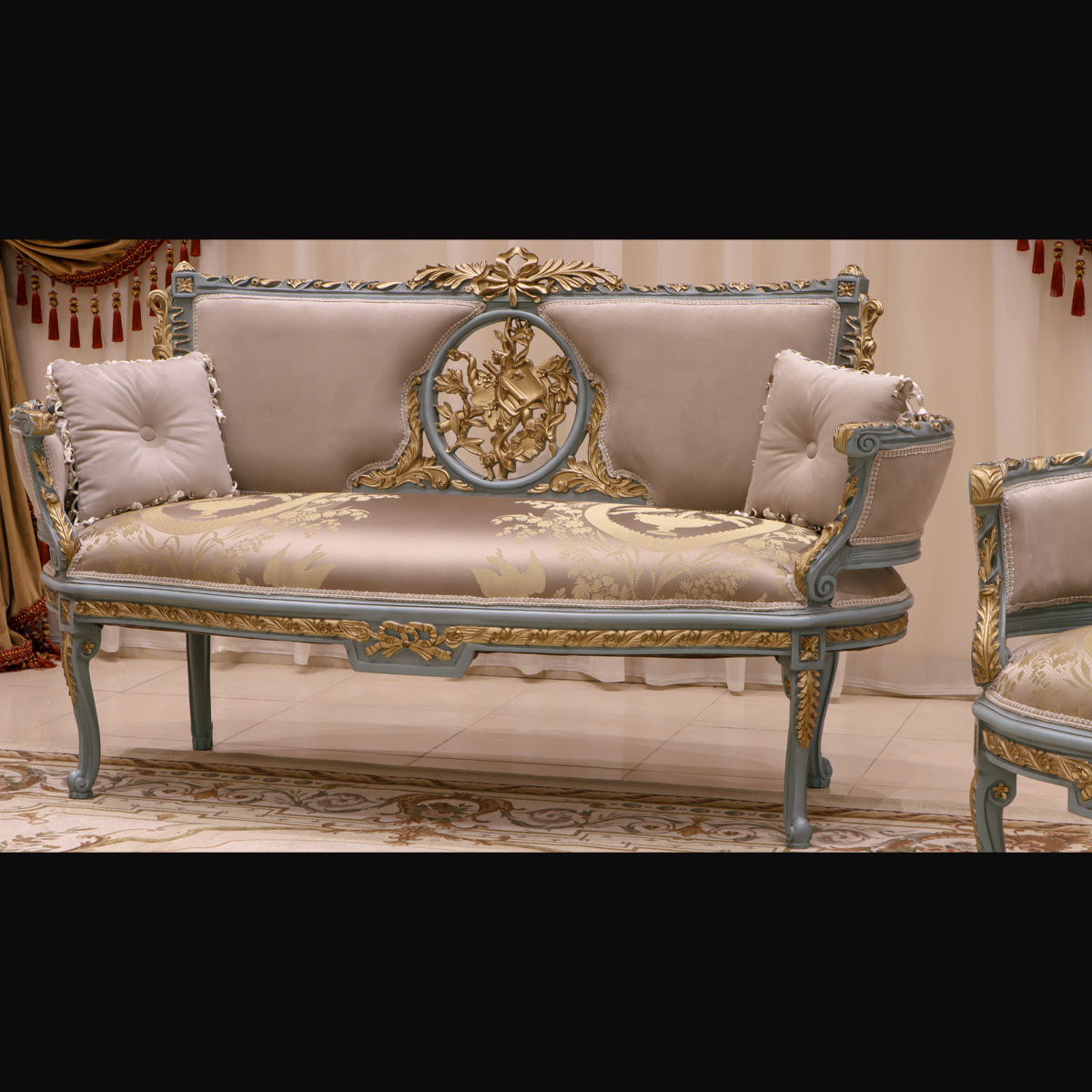 Handmade Antique Gold Sofa | Mobilia Cleopatra 3 Handmade Antique Gold Sofa - Image 1