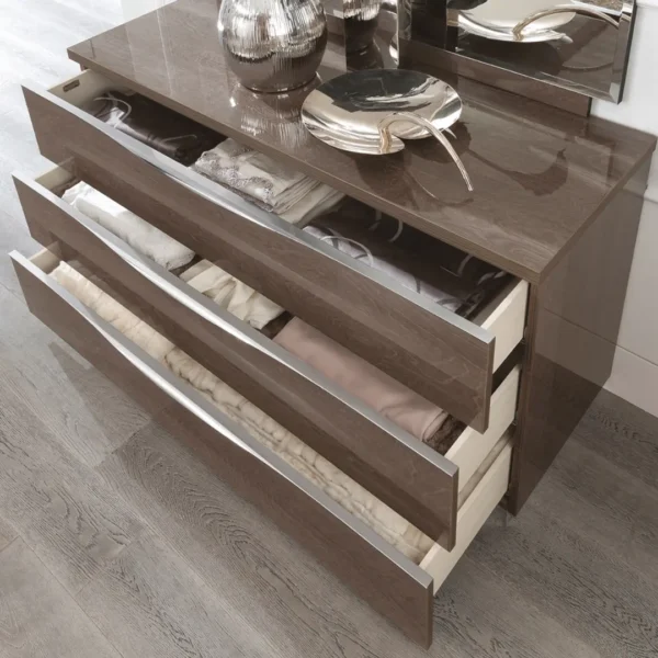 High Gloss Lacquer Platinum Legno Bedroom Set Silver Birch