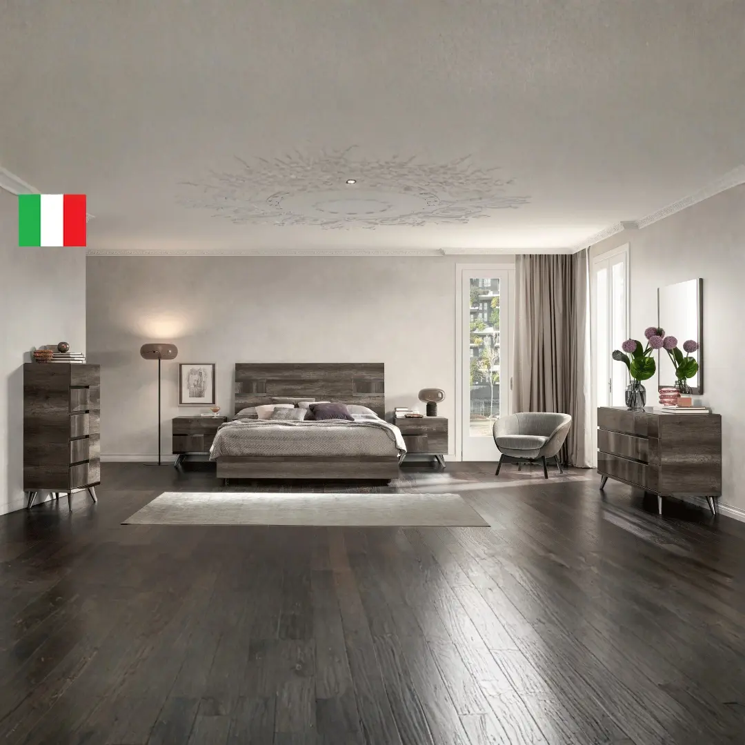 High Gloss Lacquer Medea Bedroom Set By Esf Furniture | Mobilia Cleopatra 3 High Gloss Lacquer Medea Bedroom Set