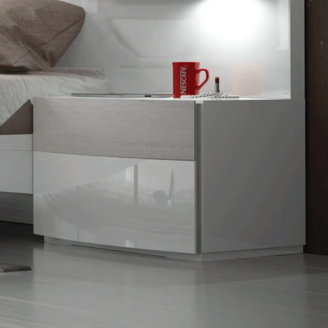 High Gloss Lacquer, Mat Cordoba Nightstand By Esf Furniture | Mobilia Cleopatra 3 High Gloss Lacquer, Mat Cordoba Nightstand
