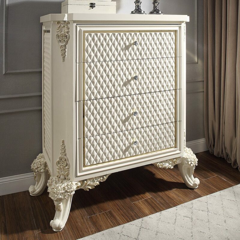White Gloss & Gold Brush Highlights Finish Chest Hd-8091 By Homey Design | Mobilia Cleopatra 3 White Gloss & Gold Brush Highlights Finish Chest HD-8091 By Homey Design - Image 1