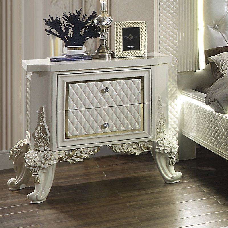 White Gloss & Gold Brush Highlights Finish Nightstand Hd-8091 By Homey Design | Mobilia Cleopatra 3 White Gloss & Gold Brush Highlights Finish Nightstand HD-8091 By Homey Design - Image 1