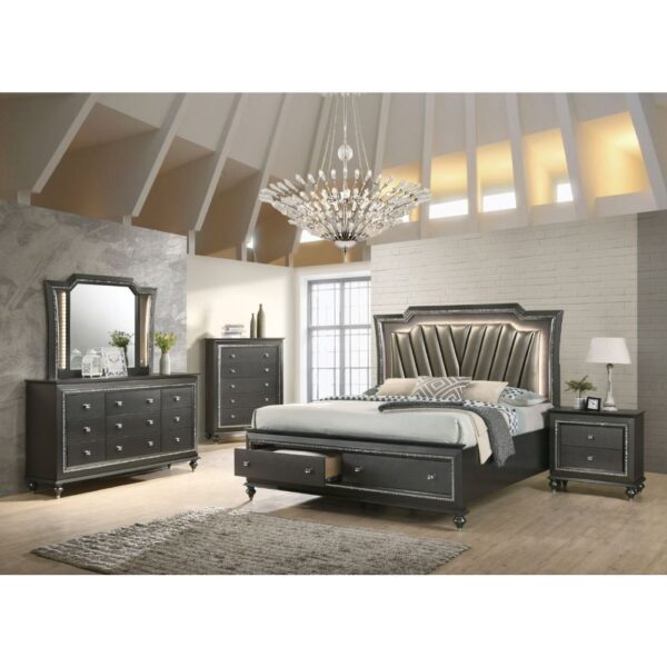 Kaitlyn Bed by ACME - Image 7