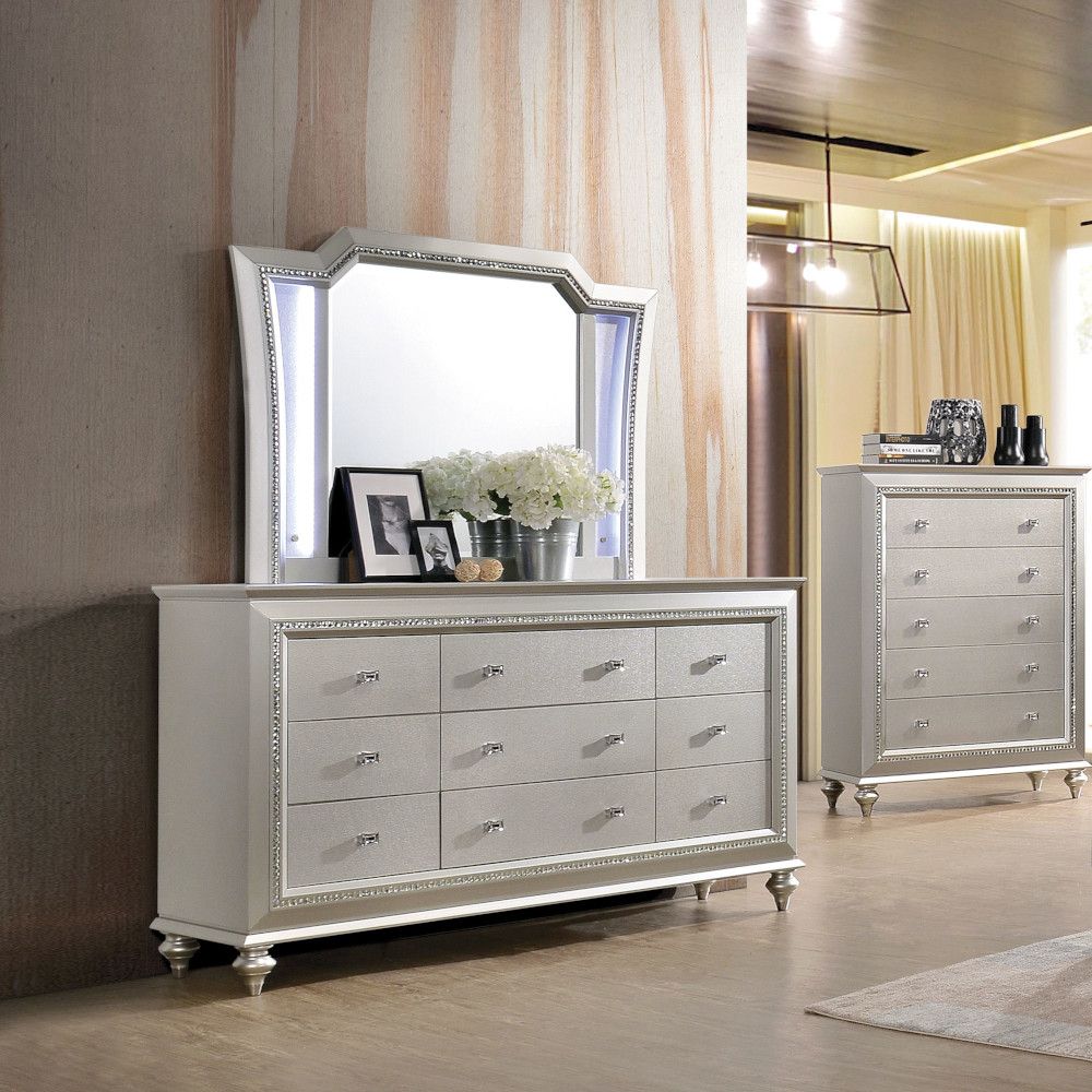 Kaitlyn Mirror 27234 By Acme | Mobilia Cleopatra 3 Kaitlyn Mirror 27234 by ACME - Image 1