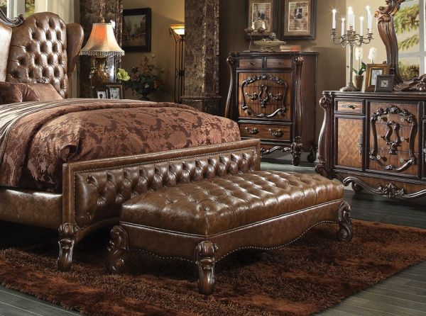Two Tone Light Brown Leather & Cherry Oak Finish Versailles Bench 96539 By Acme | Mobilia Cleopatra 3 Two Tone Light Brown Leather & Cherry Oak Finish Versailles Bench 96539 by ACME - Image 1