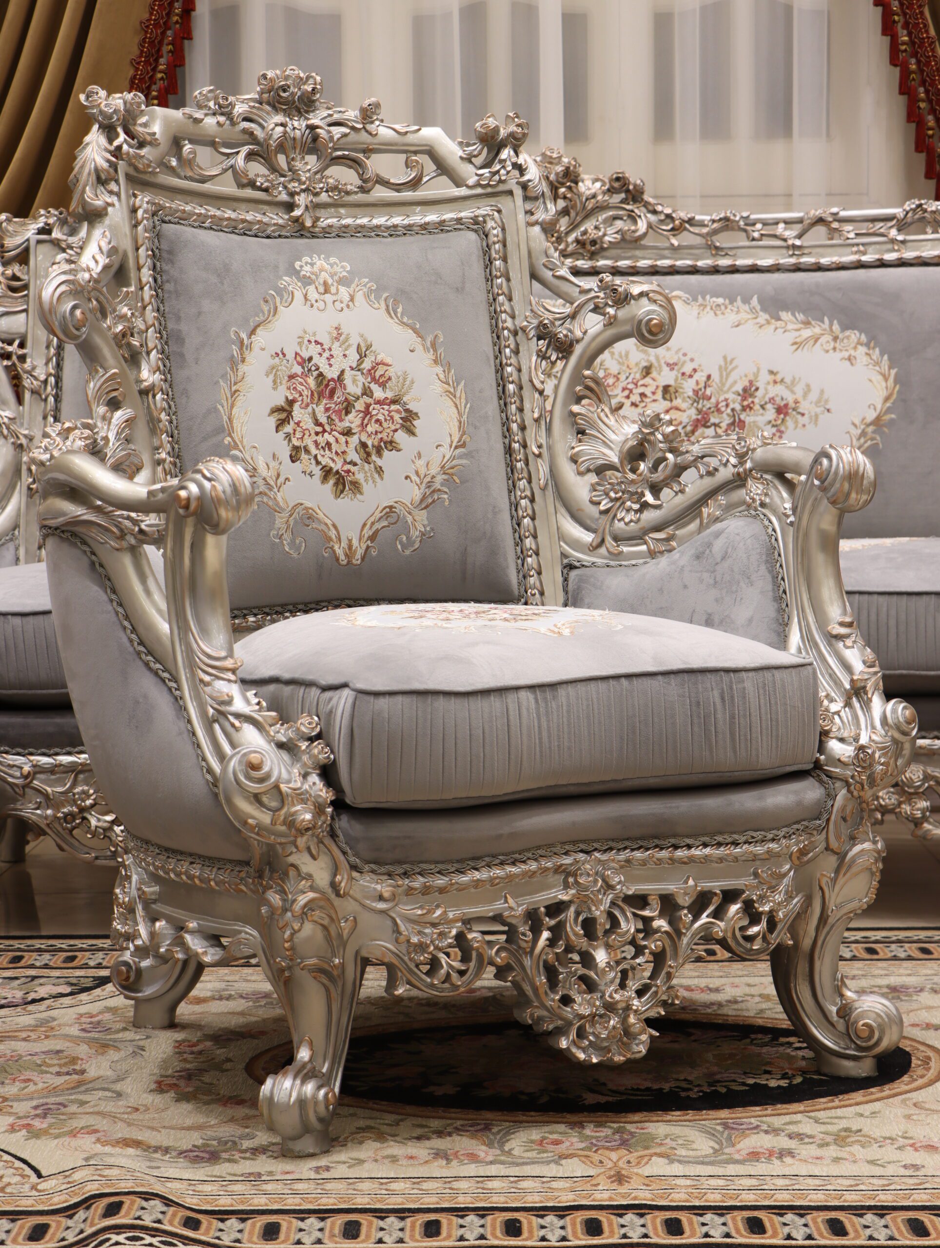 Handmade Glammed Gray Chair 1 | Mobilia Cleopatra 3 Handmade Glammed Gray Chair 1 - Image 1