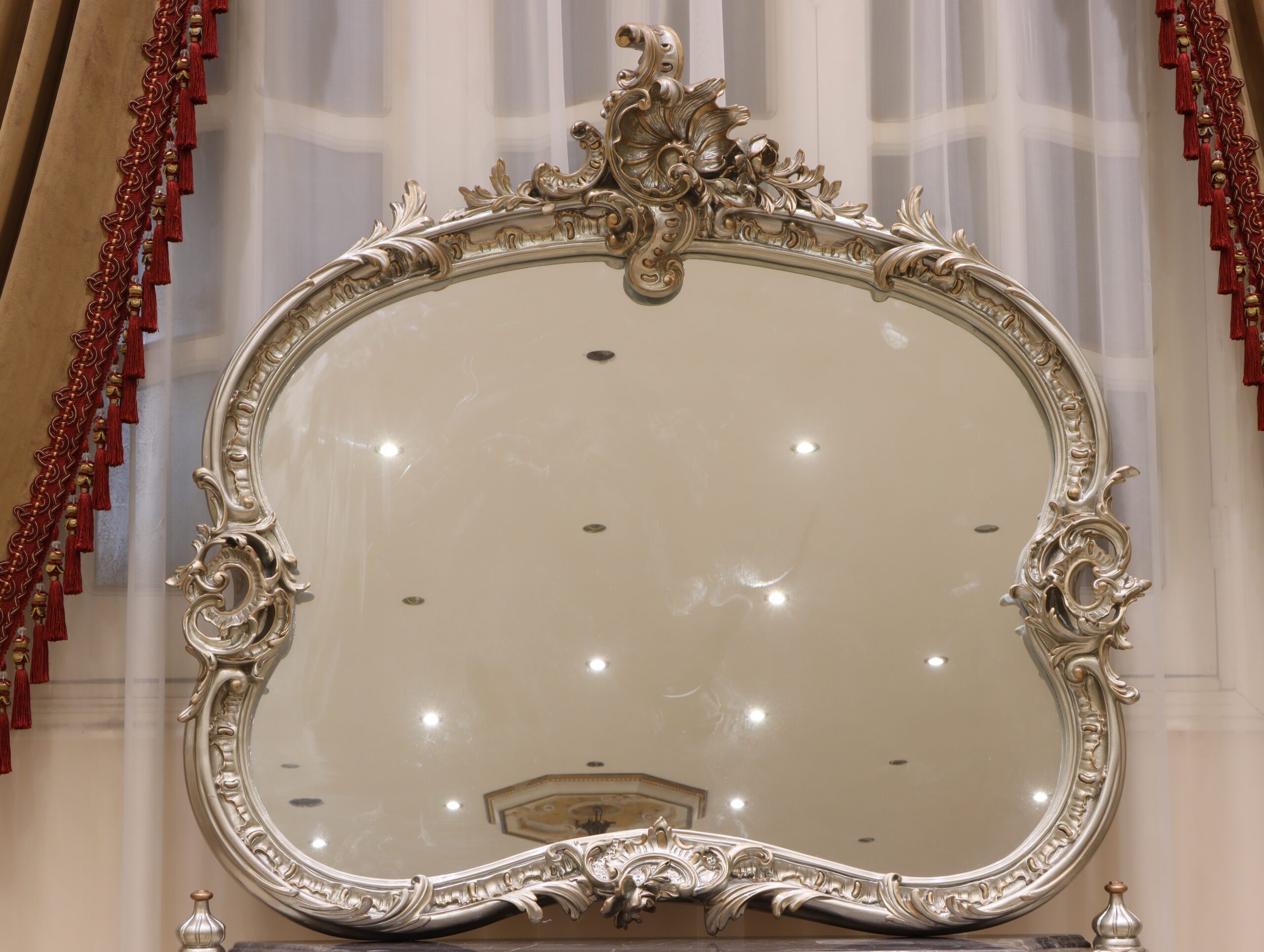 Handmade Cambridge Mirror Frame | Mobilia Cleopatra 3 Handmade Cambridge Mirror Frame - Image 1