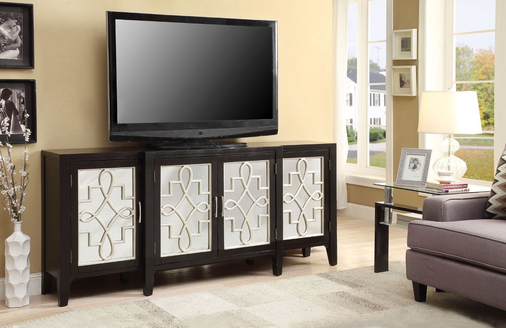 Kacia Accent Table By Acme | Mobilia Cleopatra 3 Kacia Accent Table by ACME - Image 1