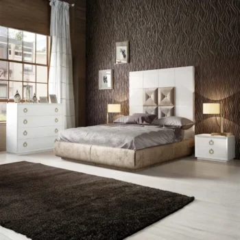 DOR 73 Bedroom