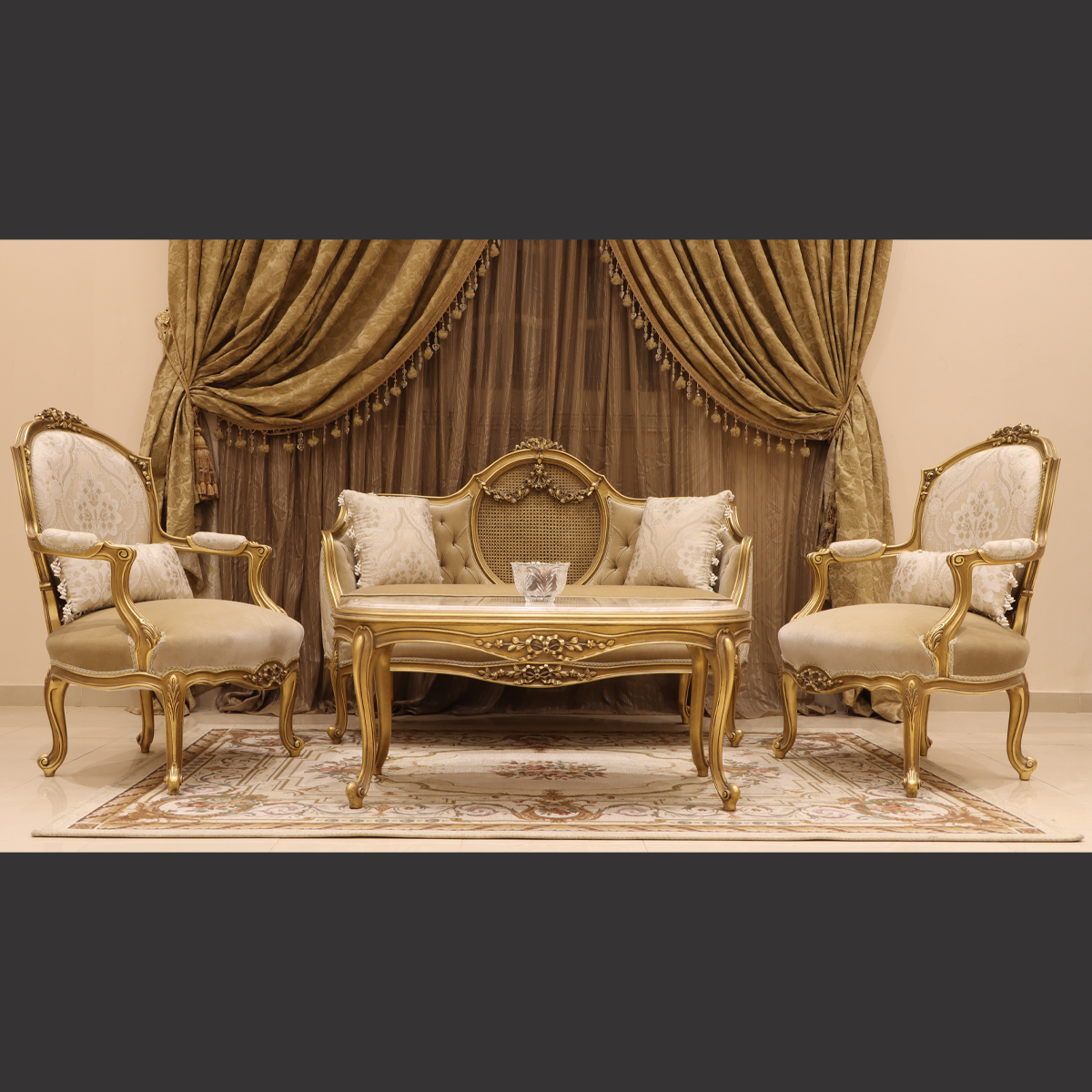 Mc-24 Taupe Beige Baroque Sofa Set . | Mobilia Cleopatra 3 MC-24 taupe beige Baroque sofa set . - Image 1