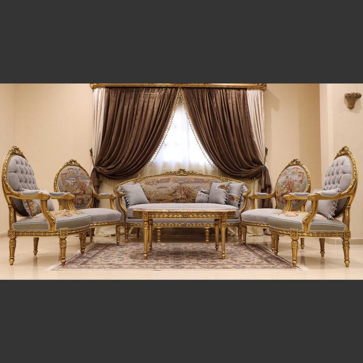 Mc-32 Vapor Gray Rococo Sofa Set. | Mobilia Cleopatra 3 MC-32 vapor gray Rococo sofa set. - Image 1