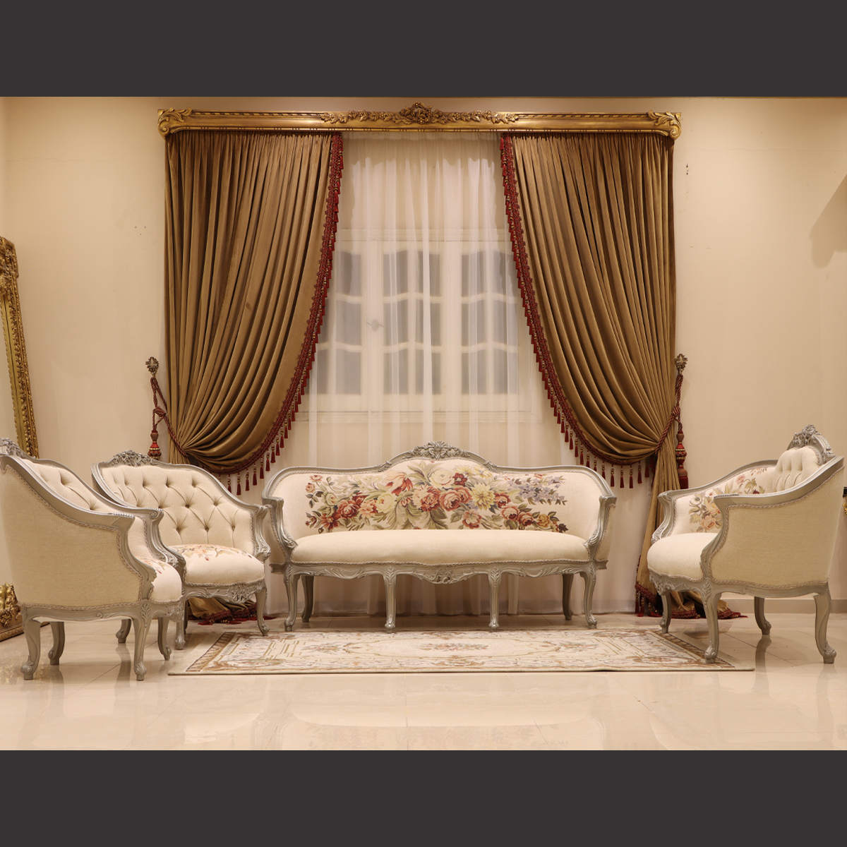 Mc-49 Off White Rococo Sofa Set. | Mobilia Cleopatra 3 MC-49 off white Rococo sofa set. - Image 1