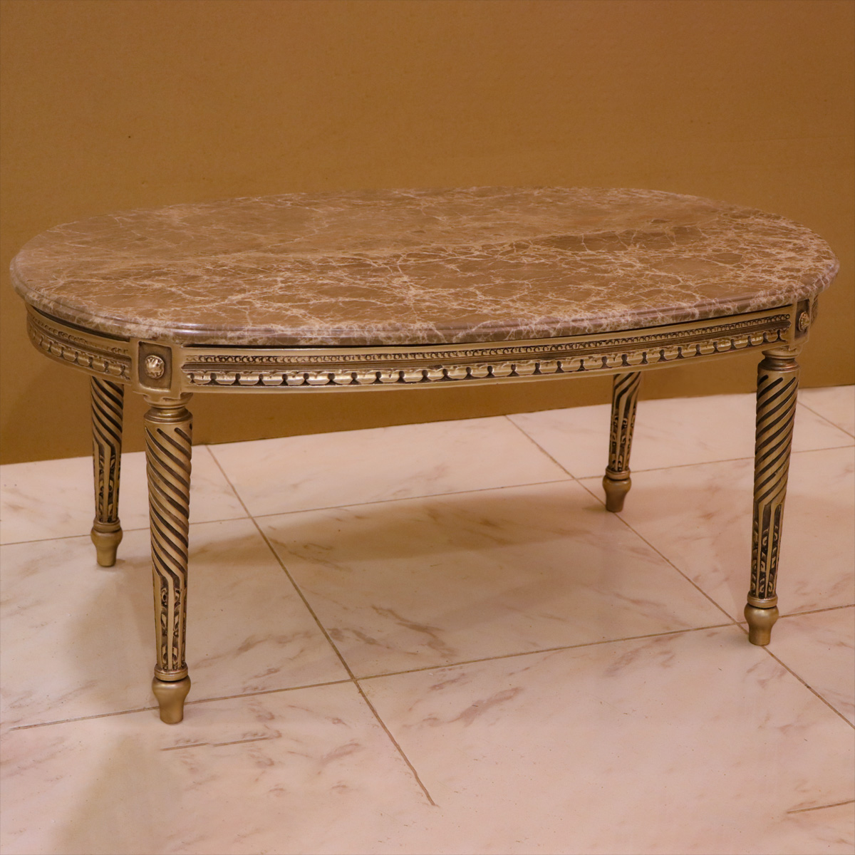 Handmade Vintage Coffee Table | Mobilia Cleopatra 3 Handmade Vintage Coffee Table - Image 1