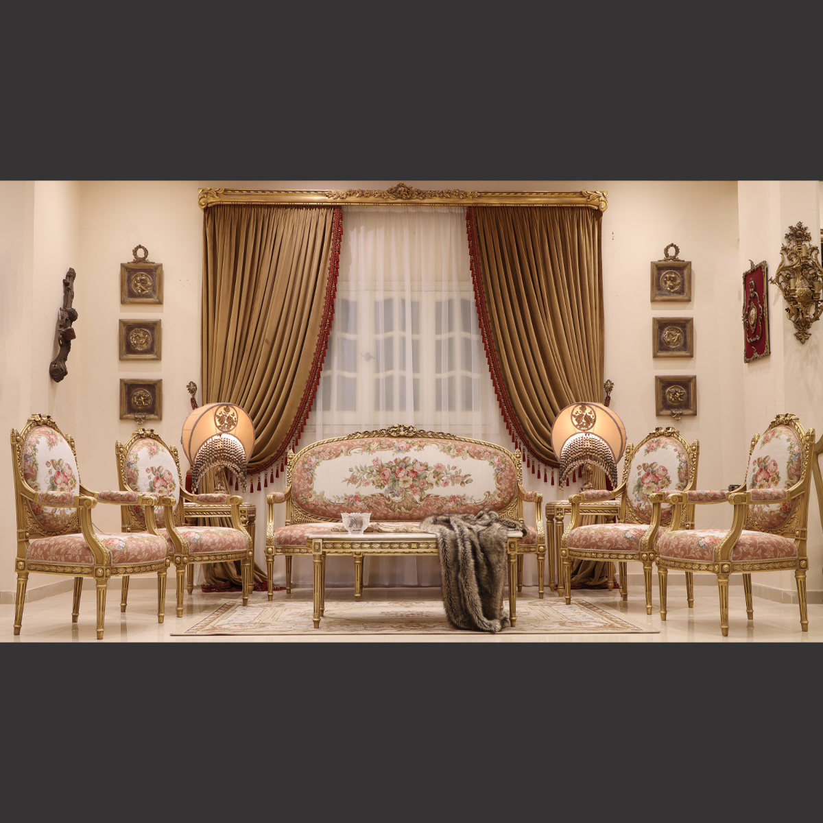 Mc-88 Blush Pink Rococo Sofa Set | Mobilia Cleopatra 3 MC-88 blush pink Rococo sofa set - Image 1