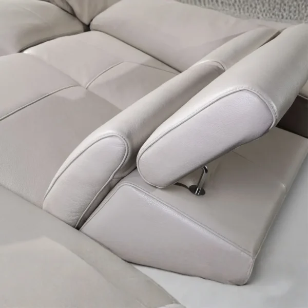 2119 Sectional Light Gray
