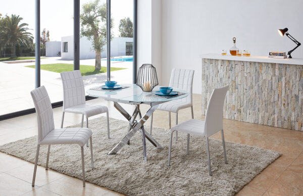 Shiny 2303 Table And 3450 Chairs P6962 By Esf Furniture | Mobilia Cleopatra 3 Shiny 2303 Table and 3450 Chairs p6962 By ESF Furniture - Image 1