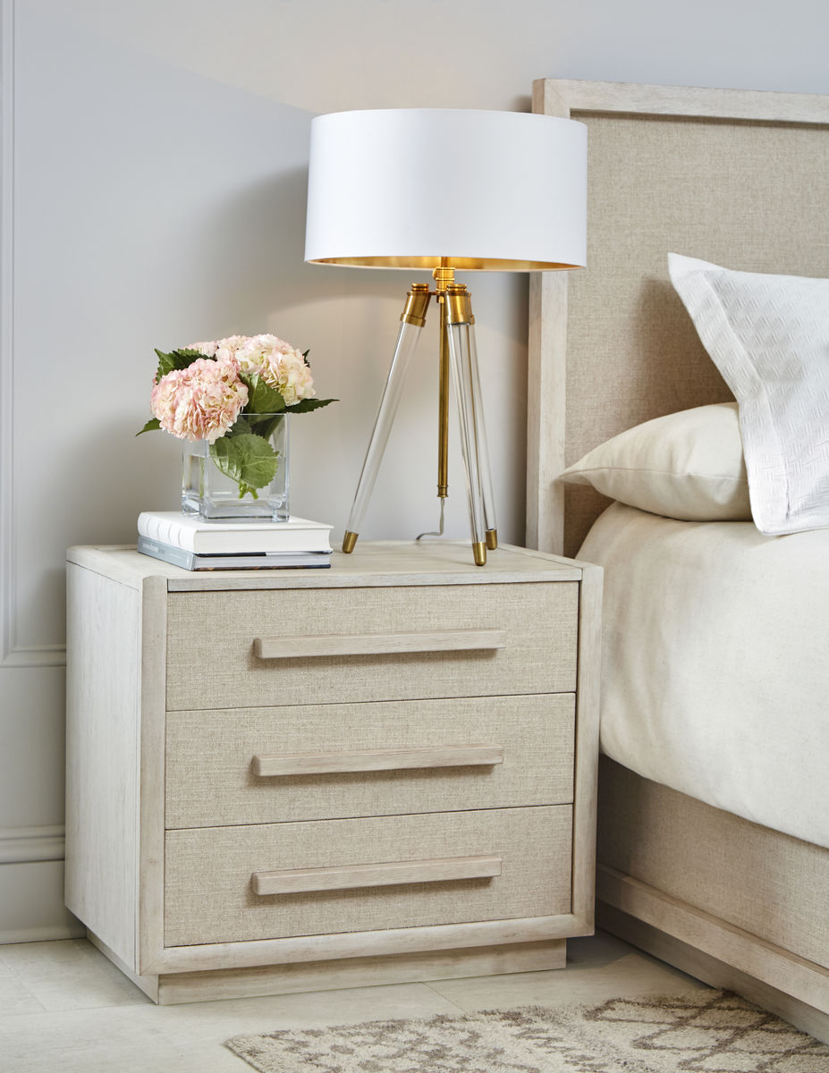 Cotiere-3 Drawer Nightstand By Art Furniture | Mobilia Cleopatra 3 3 Drawer Nightstand