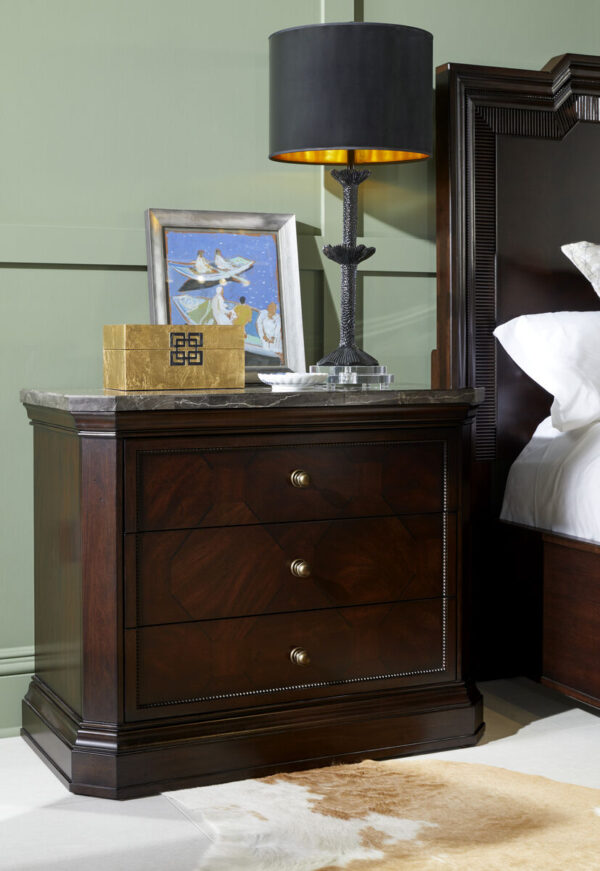 Revival Bachelor Mahogany Chest By Art Furniture | Mobilia Cleopatra 3 Revival Bachelor Mahogany Chest By Art Furniture - Image 1