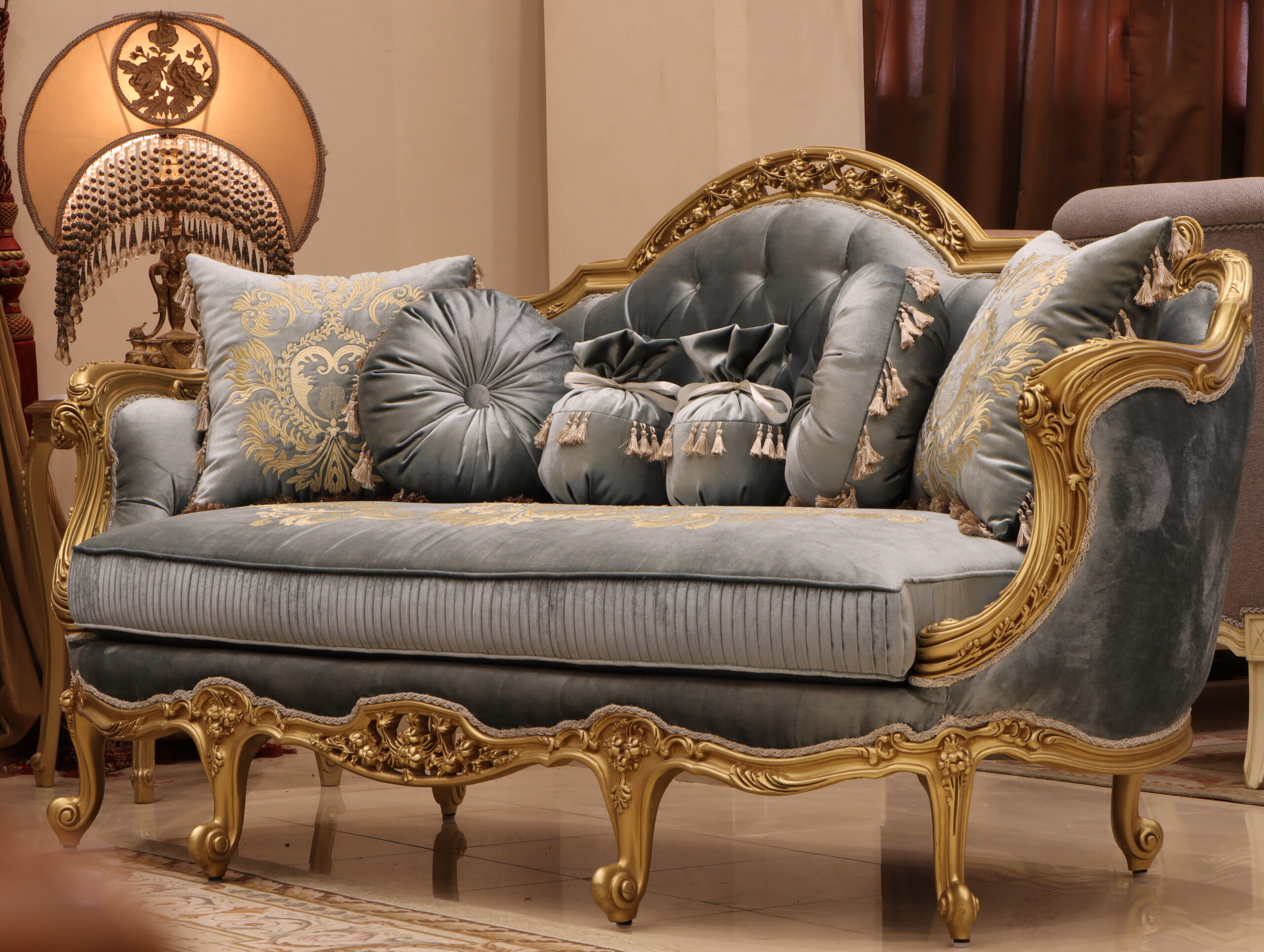 Handmade Marvel Sofa | Mobilia Cleopatra 3 Handmade Marvel Sofa - Image 1