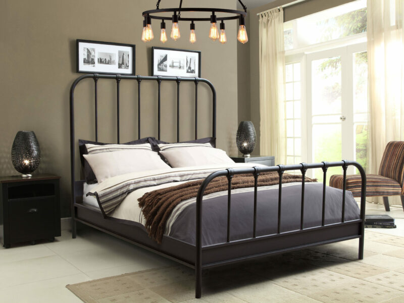 Rust Brown Textured Metal Mateo Low Profile Bed By Diamond Sofa | Mobilia Cleopatra 3 Rust Brown Textured Metal Mateo Low Profile Bed By Diamond Sofa - Image 1