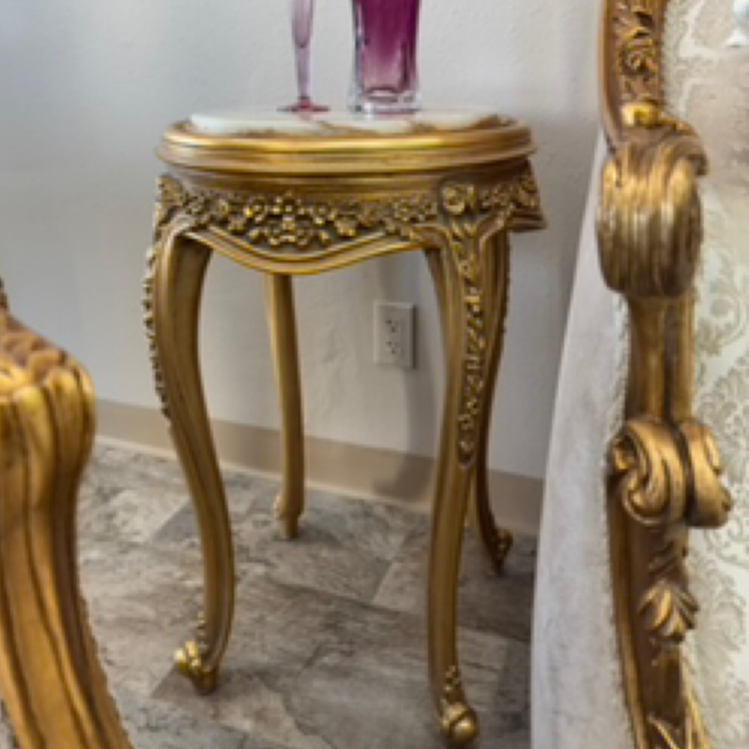 Handmade Milano End Table | Mobilia Cleopatra 3 Handmade Milano End Table - Image 1