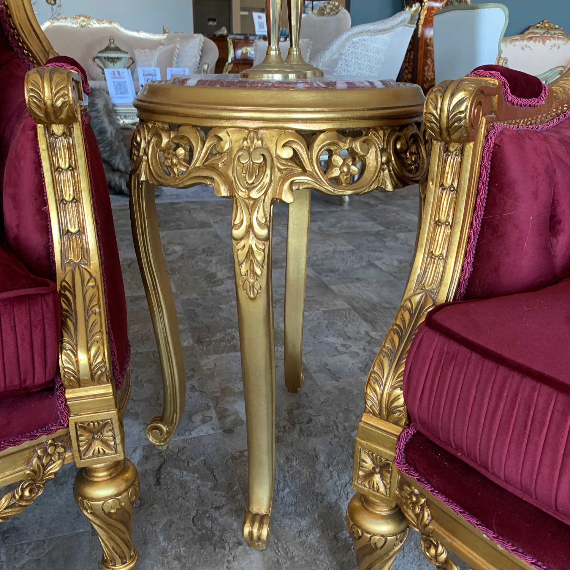 Handmade Red King End Table | Mobilia Cleopatra 3 Handmade Red King End Table - Image 1