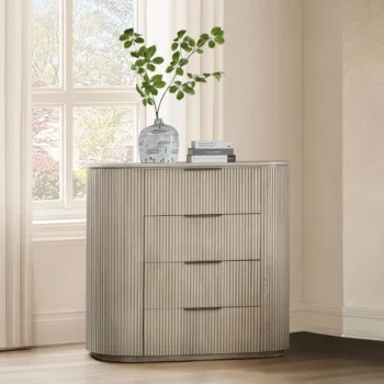 Leanna Chest of 4 Drawers in Light Oak Finish By ACME