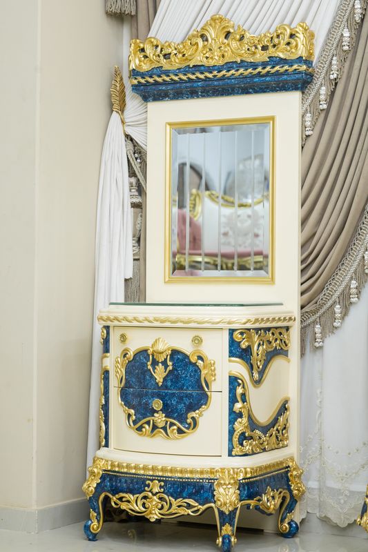 Handmade Cream Gold Blue Cleopatra Nightstand With Mirror | Mobilia Cleopatra 3 Handmade Cream Gold Blue Cleopatra Nightstand with Mirror - Image 1