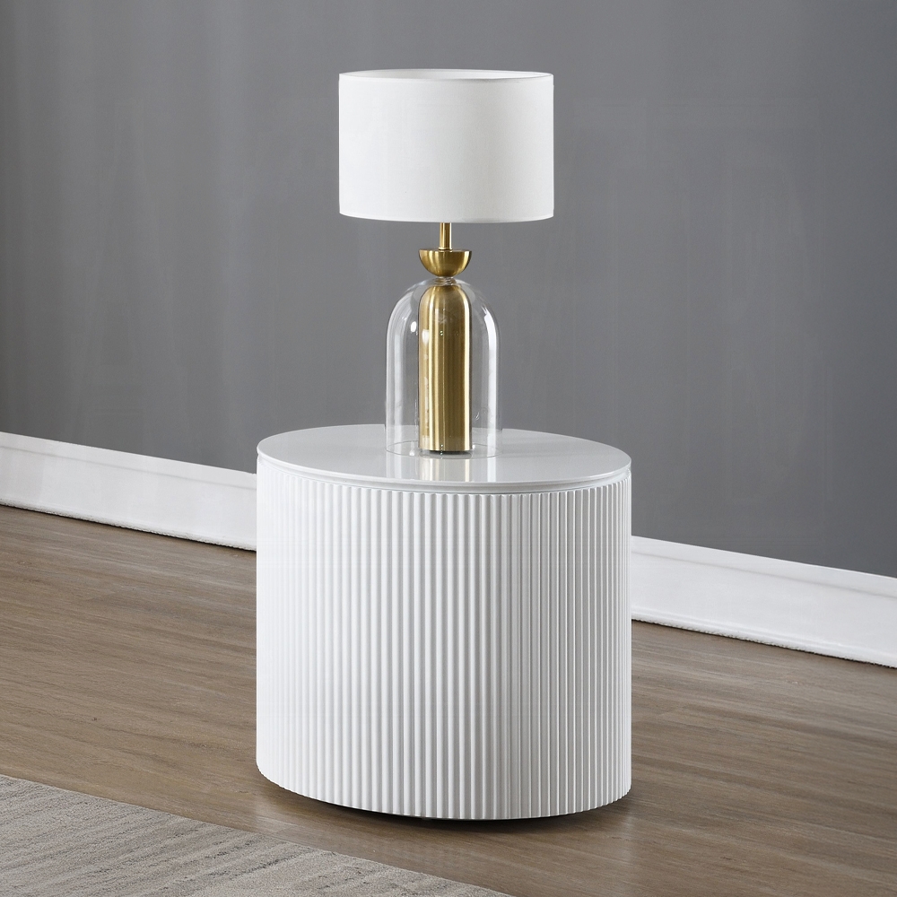 Dyllan White High Gloss Round End Table Lv03136 By Acme | Mobilia Cleopatra 3 Dyllan White High Gloss Round End Table