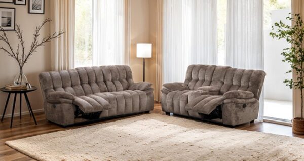Hieronymus Manual Loveseat – Transitional Dark Brown Comfort