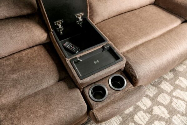 Cerelia Power Sectional – Wireless Charging & Wall-Hugger
