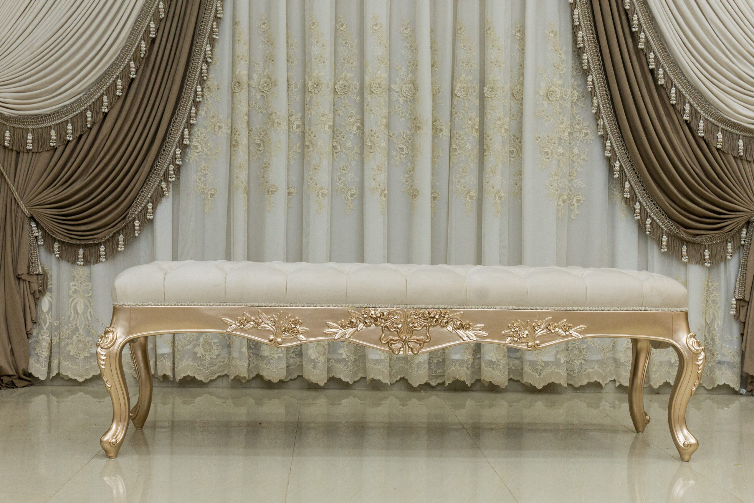 Handmade Golden Rose Sand Bench | Mobilia Cleopatra 3 Handmade Golden Rose Sand Bench - Image 1