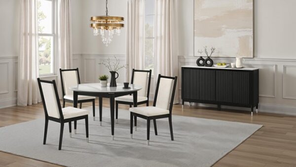 Maidstone Round Dining Table – Modern Elegance in a Compact Design