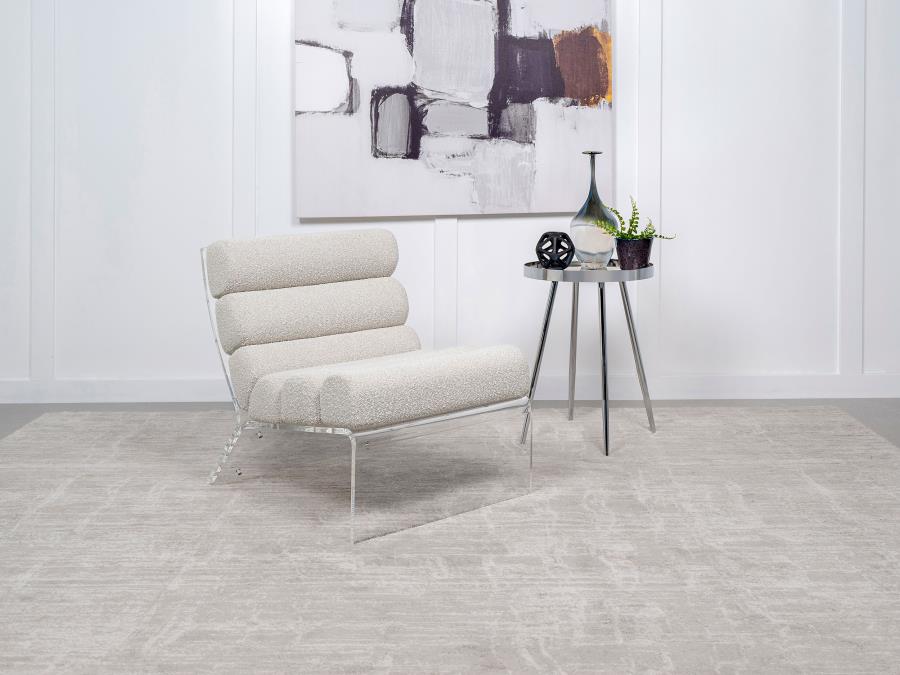 Serreta Bouclé Accent Chair Ivory By Coaster Furniture | Mobilia Cleopatra 3 Serreta Bouclé Accent Chair Ivory
