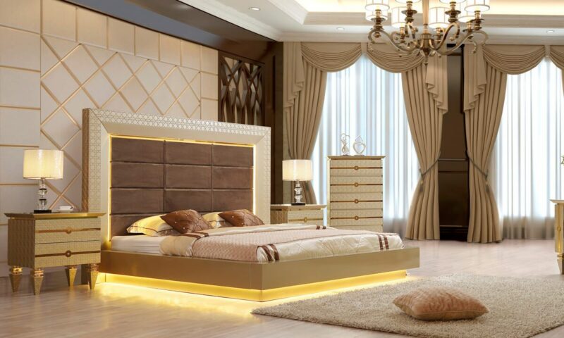 Belle Silver 5Pcs California King Bedroom Set Hd-918 By Homey Design | Mobilia Cleopatra 3 Belle Silver 5PCs California King Bedroom Set HD-918 By Homey Design - Image 1