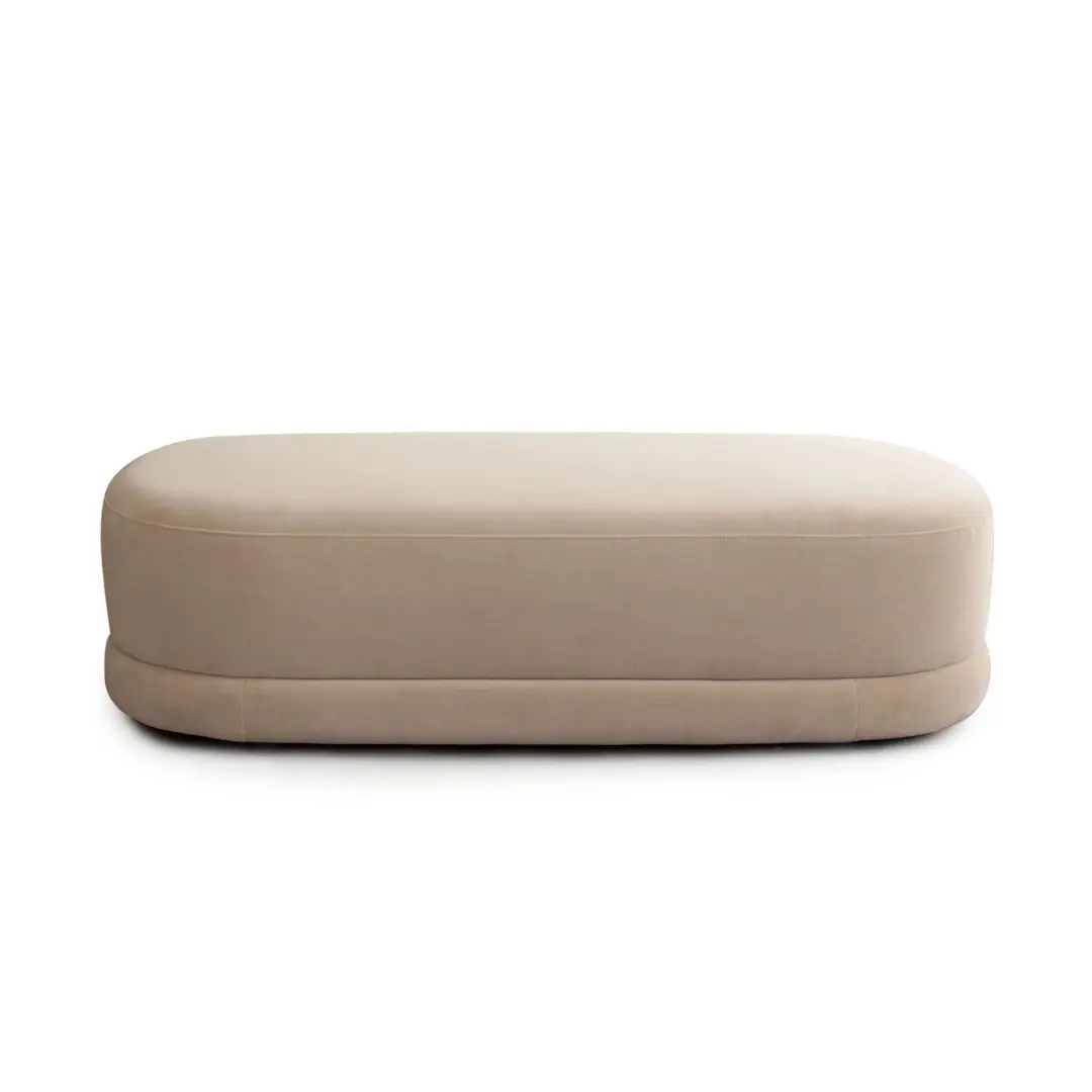 Fox Oval Modern Bedroom Bench By Diamond Sofa | Mobilia Cleopatra 3 Modern Bedroom Bench