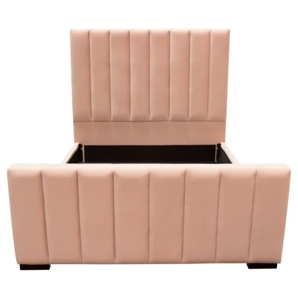 Tufted Bed