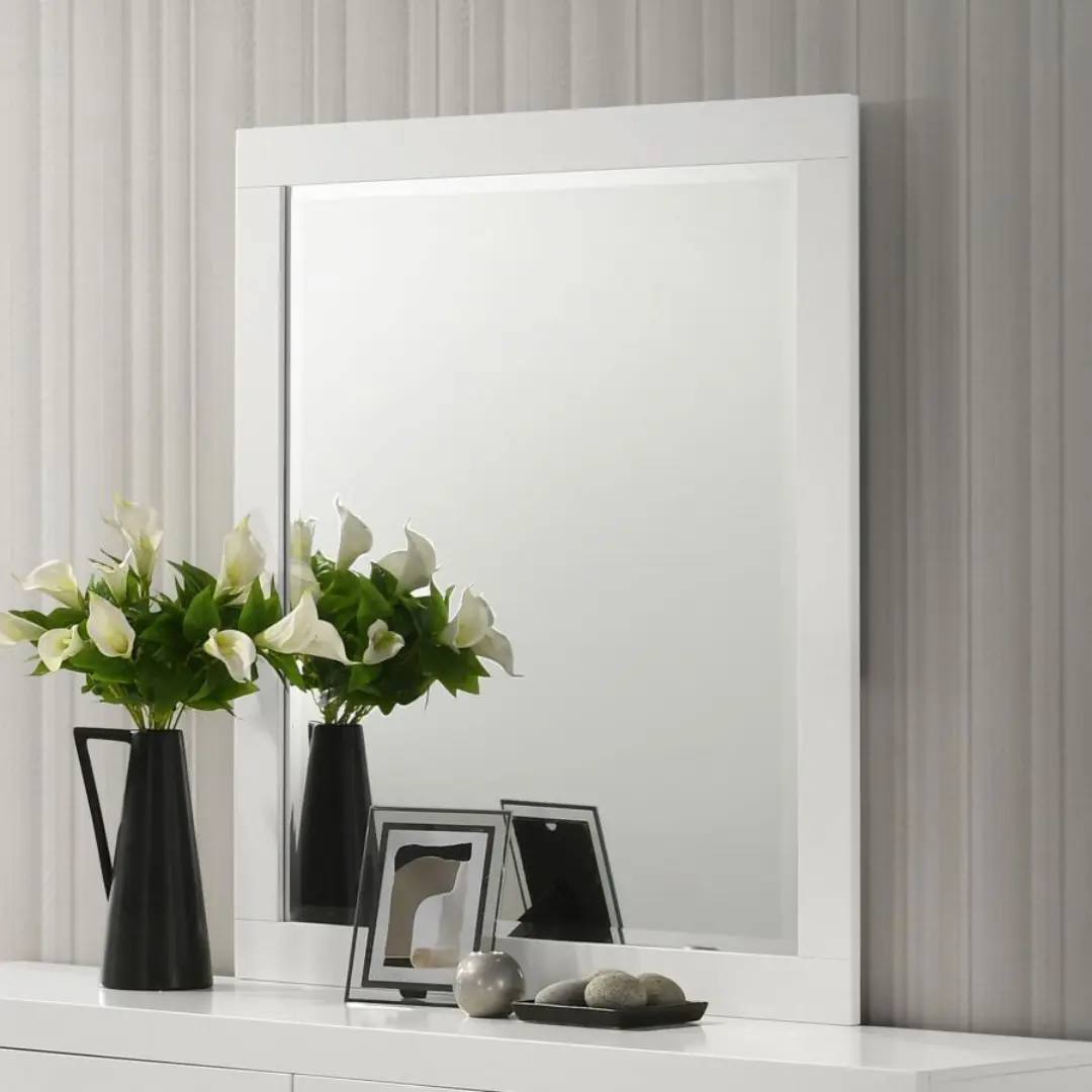 Jessica Contemporary Wood Dresser Mirror By Coaster Furniture | Mobilia Cleopatra 3 Contemporary Wood Dresser Mirror