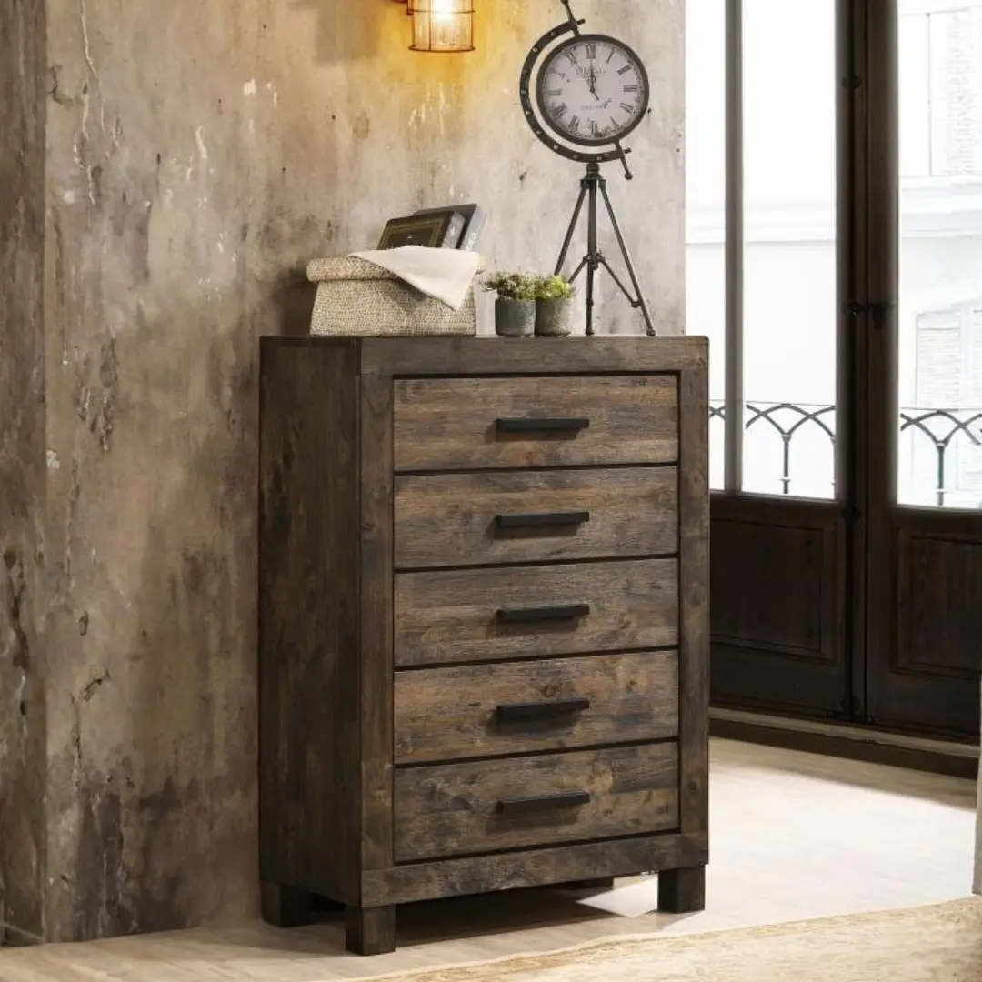 Woodmont Rustic Golden Brown Chest By Coaster Furniture | Mobilia Cleopatra 3 Rustic Golden Brown Chest