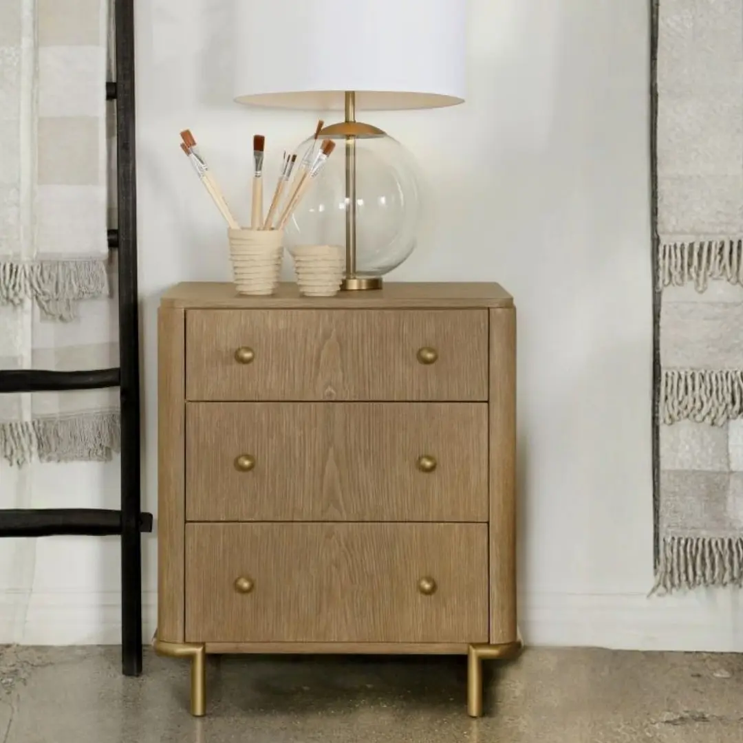Arini Three Drawer Nightstand By Coaster Furniture | Mobilia Cleopatra 3 Three Drawer Nightstand