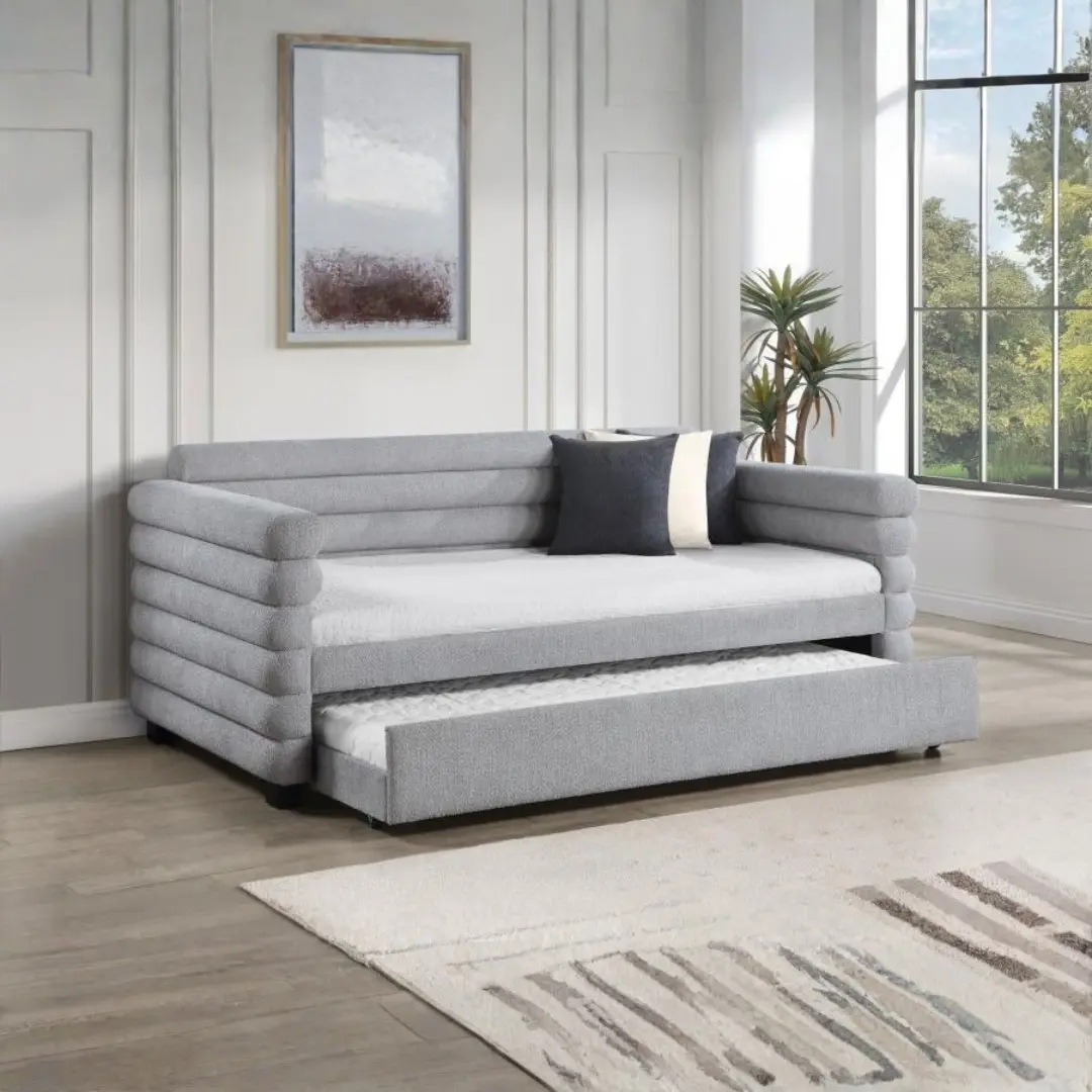 Patricia Boucle Upholstered Day Bed By Coaster Furniture | Mobilia Cleopatra 3 Upholstered Day Bed