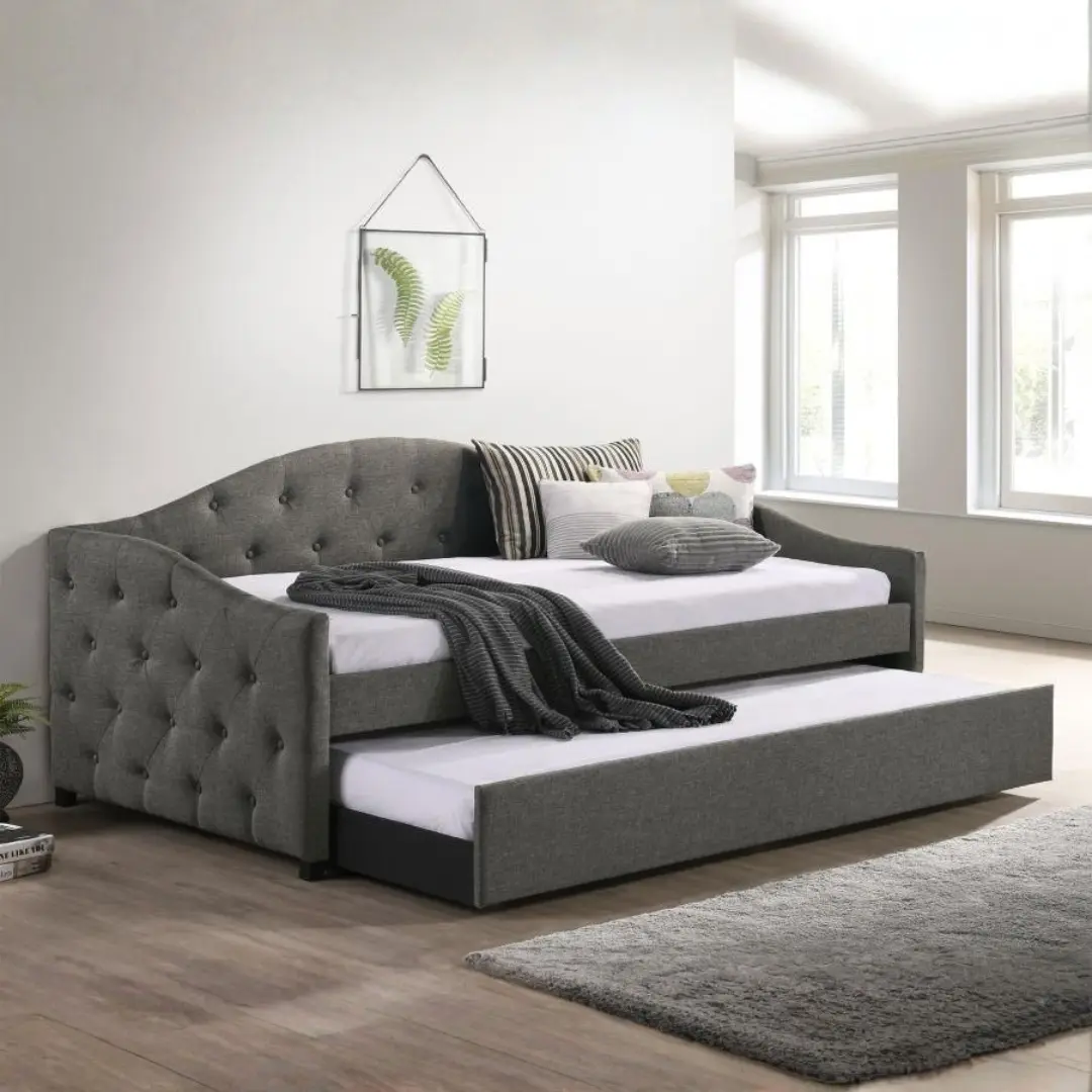 Sadie Upholstered Grey Daybed By Coaster Furniture | Mobilia Cleopatra 3 Grey Daybed